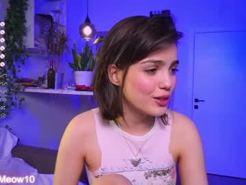 webcam couple emiliacourtney live cam image #8974174
