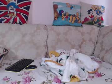 webcam girl simoncouple1 live cam image #5030889