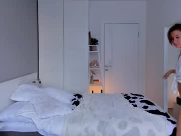webcam girl elannand live cam image #10027813