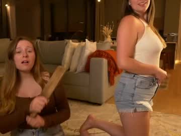 webcam girl sophie_fennec live cam image #10034392