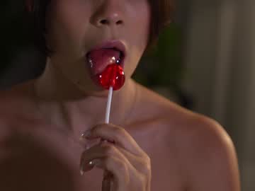 webcam girl tifalock_ live cam image #11285913