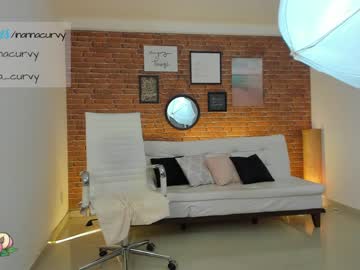 webcam girl inanna_milf live cam image #4645392