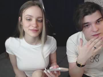 webcam girl fflloowweerr live cam image #1446489