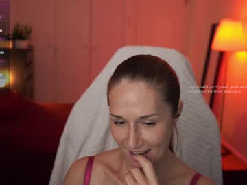 webcam girl yours_anastasia live cam image #11836328
