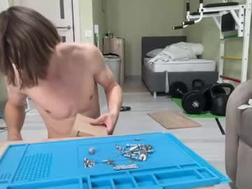 webcam man yummyalexxx live cam image #2011137