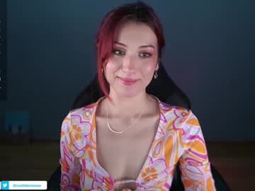 webcam girl greeny_mat live cam image #9794827