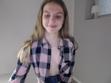 webcam girl lana_heisstt live cam image #899432