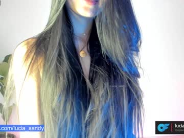 webcam girl lucia_sandy live cam image #8524637