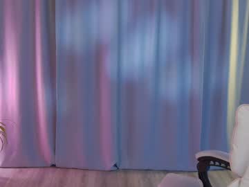 webcam girl katrin_sweeft live cam image #6381079