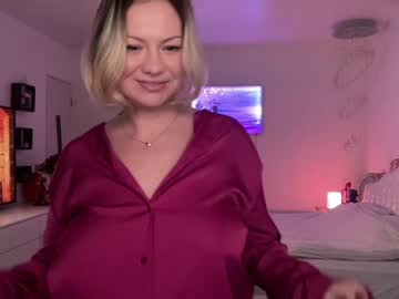 webcam girl kiradivine live cam image #624929