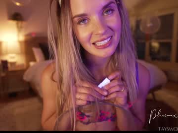 webcam girl phoenix_taylor live cam image #12964032