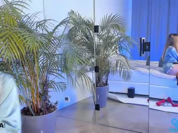 webcam girl lonelyflowerr live cam image #5024805