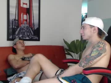 webcam man fratguysonline live cam image #3618395