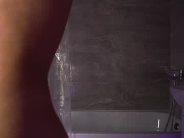 webcam girl emilybatee live cam image #9794940