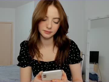 webcam girl elisa_oliver live cam image #1041421