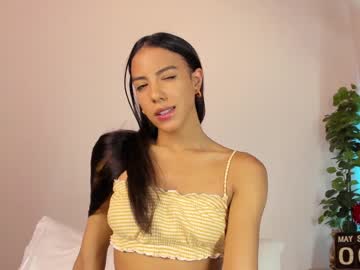 webcam girl abiee__ live cam image #5816103