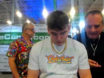 webcam man thejohnnystone live cam image #7824646