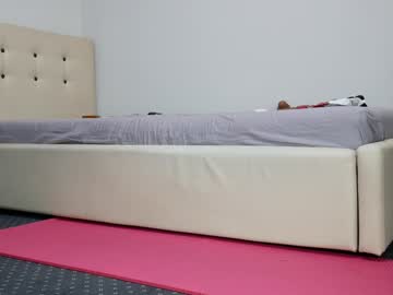 webcam girl carmela_fox live cam image #10848806