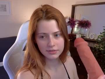 webcam girl doll_lesli live cam image #12361841