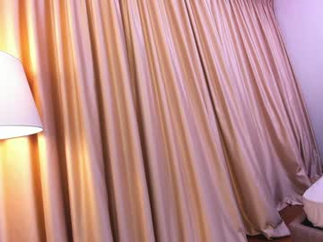 webcam girl ehotlovea live cam image #12328550