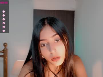 webcam girl gummy_bear7 live cam image #3685969