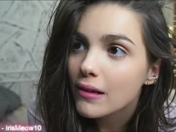 webcam couple emiliacourtney live cam image #7882612