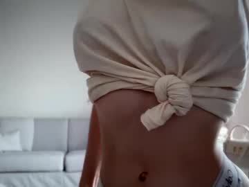 webcam girl solar_bella live cam image #12843789