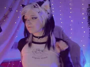 webcam girl vronnier live cam image #12288520