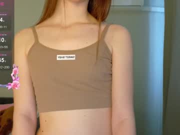 webcam girl julieqt live cam image #12386417