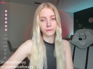 webcam girl oh_honey_ live cam image #6875272