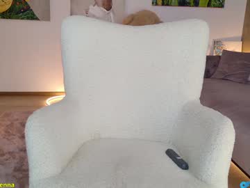 webcam girl lenna_godess live cam image #12667546
