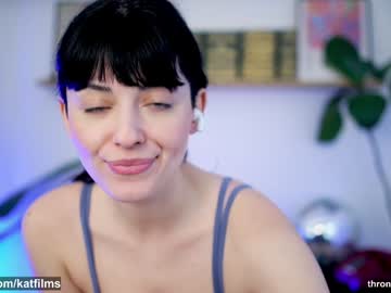 webcam girl katdreams live cam image #11785347