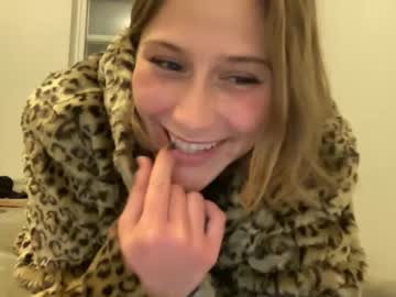 webcam girl matlikecat live cam image #3977838