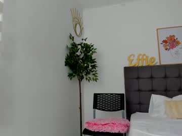 webcam girl effie_castro live cam image #2798368