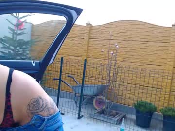 webcam girl lettali live cam image #8968594