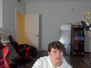 webcam man thejohnnystone live cam image #1938535