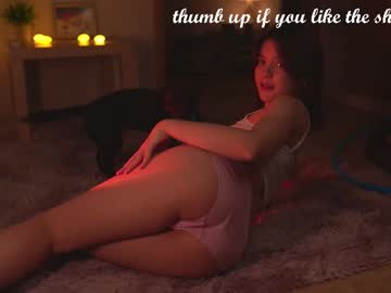 webcam girl tiny_miracle live cam image #12000075