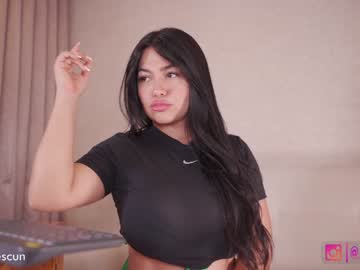 webcam girl _lasuescun live cam image #7394935
