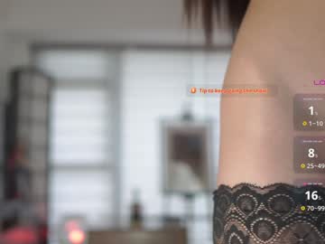 webcam girl belle_adrienne live cam image #12065603
