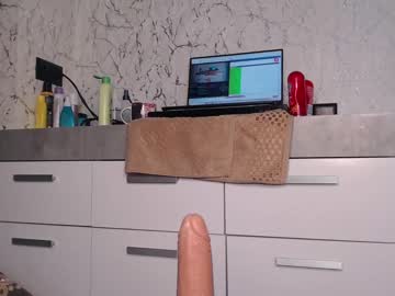 webcam girl simplegirl1996 live cam image #3532300
