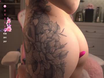 webcam girl golden_alinee live cam image #10620560