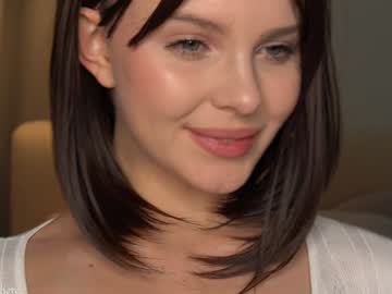 webcam girl kalisa_pearl live cam image #10999695