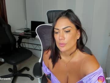 webcam couple emillybrowm live cam image #5595043