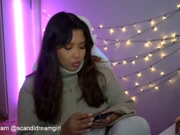webcam girl carasweden live cam image #4435530
