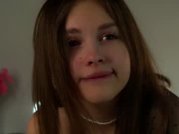 webcam girl a_whole_eternity live cam image #10989292