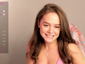 webcam girl brittcubitt live cam image #8828736