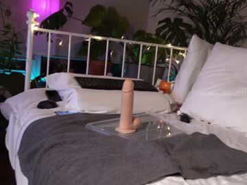 webcam girl _deepthroatgalactica live cam image #2224662