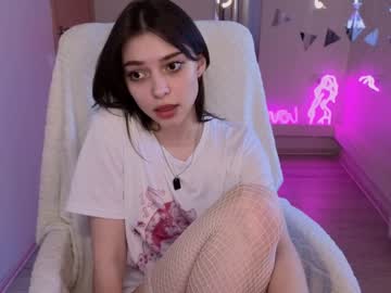 webcam girl lily_ewing live cam image #5710098