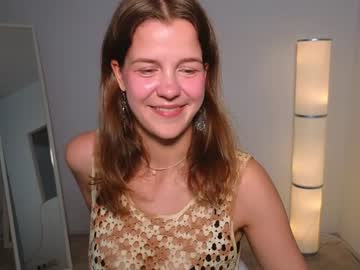 webcam girl eli_sun live cam image #9565928