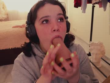 webcam girl chery_lady22 live cam image #5562941